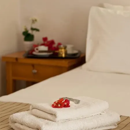 Guest house Erofili Hydra (Saronic Islands)